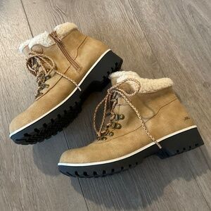 JBU JABU Bootie  Creek Water Resistant Snow Boot Tan Size 7 NWT
